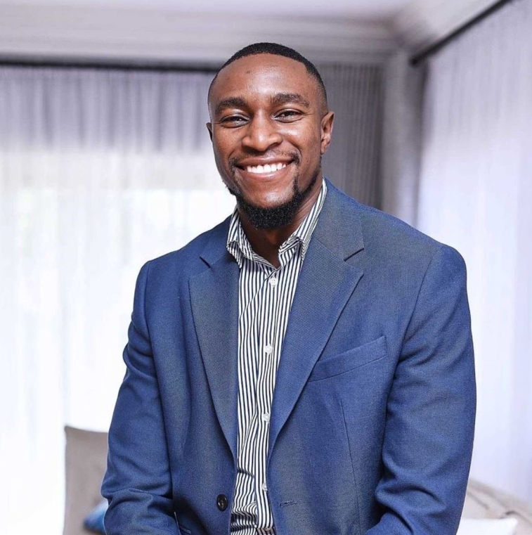 Makomborero Carl Muropa